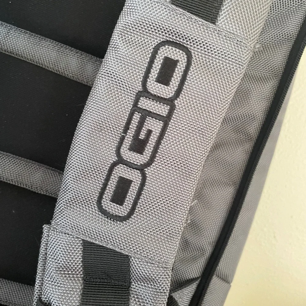 Ogio‎ Ace Pack Backpack Padded Laptop Protection Applovin Logo Travel Commuter